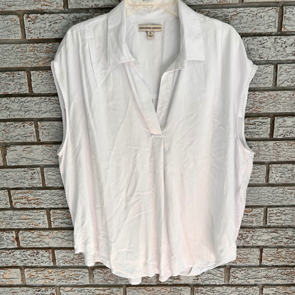 Alexander Jordan Womens XL White‎ Sleeveless V-Neck Pleated Blouse Top